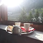 فندق Clari كلافييري